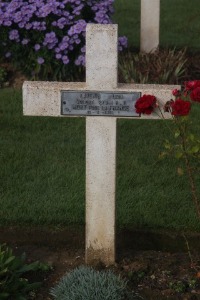 Aubigny Communal Cemetery Extension - Lavenir, Leon